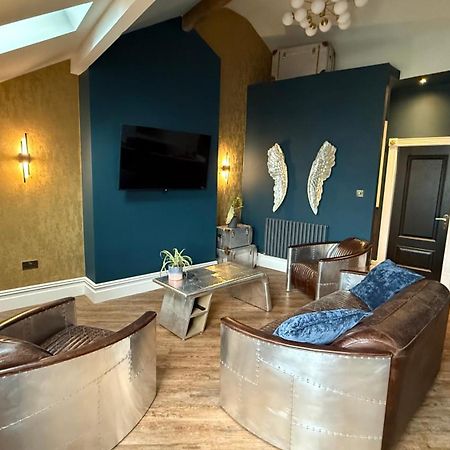 Apartamento The Loft At One Luxury Penthouse Wigan Exterior foto